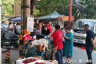 德佬：当初选帅联系过恩里克&几乎达成一致，但是他要的钱太多